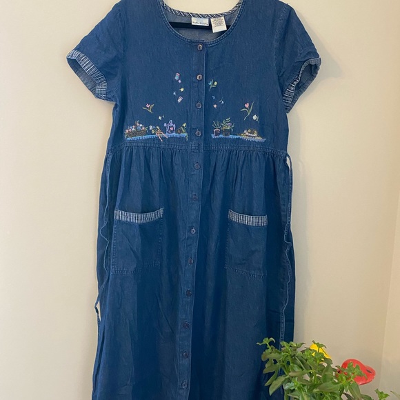 VTG embroidered denim jumper dress - Picture 2 of 6